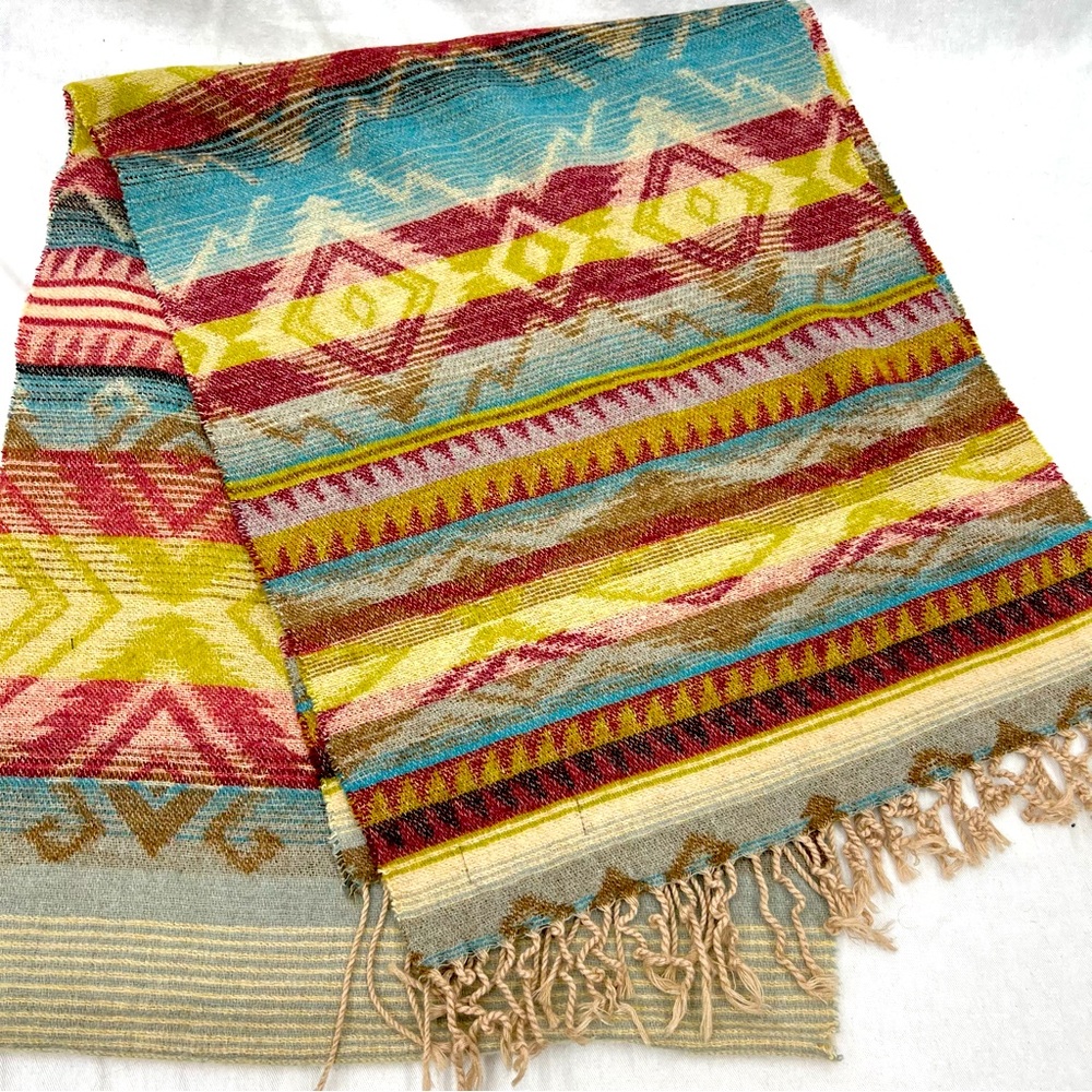 Ralph Lauren Southwest Blanket Style Italian Wool blend Scarf fringed